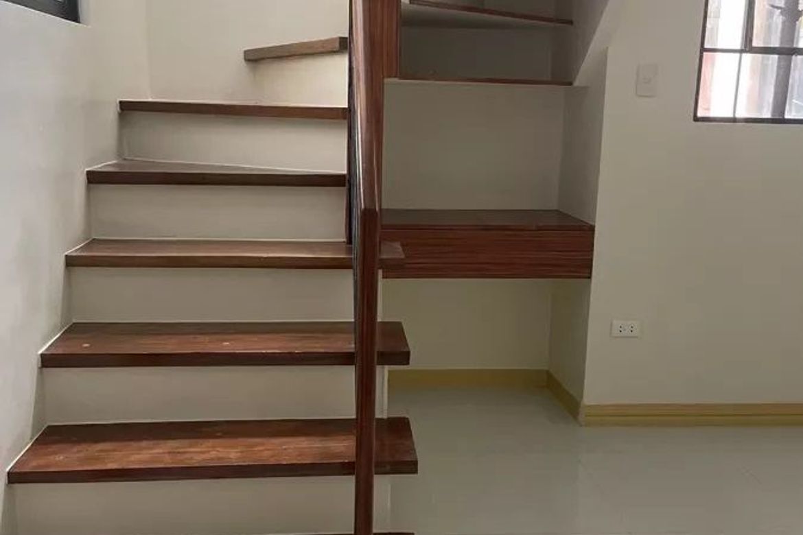 Townhouse for Sale in Quiapo, Manila, Metro Manila near LRT-1 Carriedo – photo 2