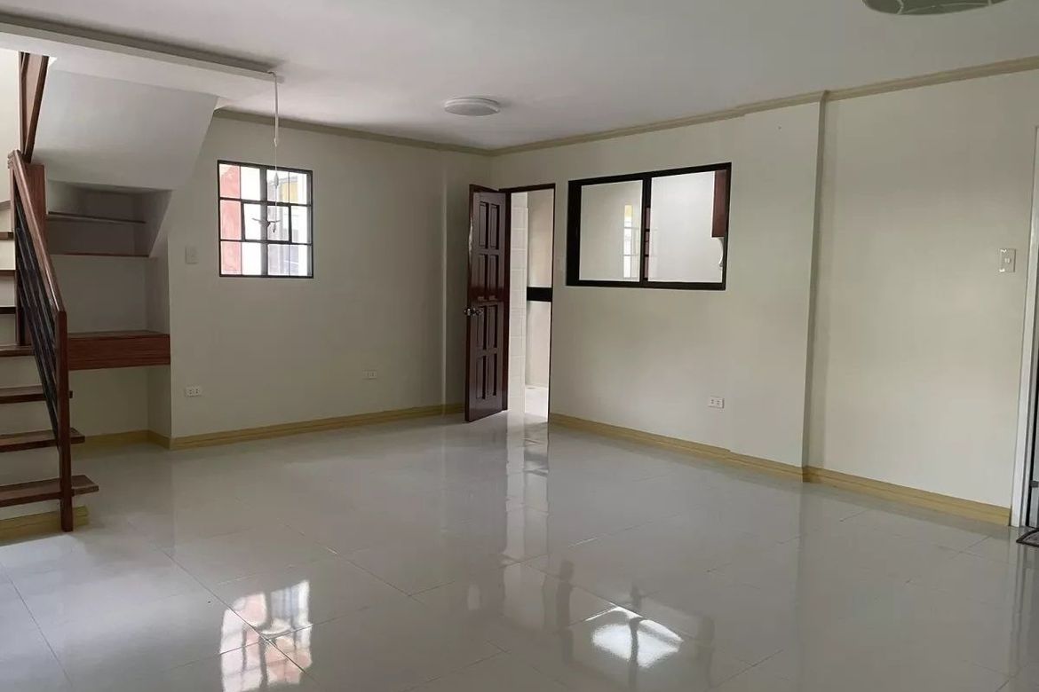 Townhouse for Sale in Quiapo, Manila, Metro Manila near LRT-1 Carriedo – photo 3