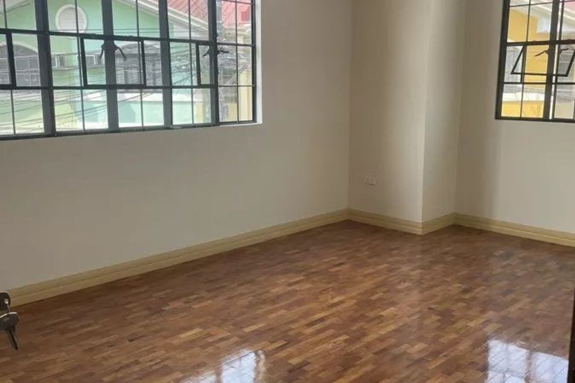 Townhouse for Sale in Quiapo, Manila, Metro Manila near LRT-1 Carriedo – photo 8