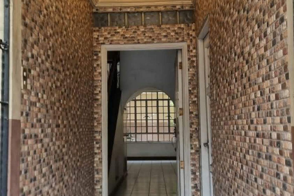 Townhouse for Sale in Santa Mesa, Manila, Metro Manila near LRT-2 V. Mapa – photo 3