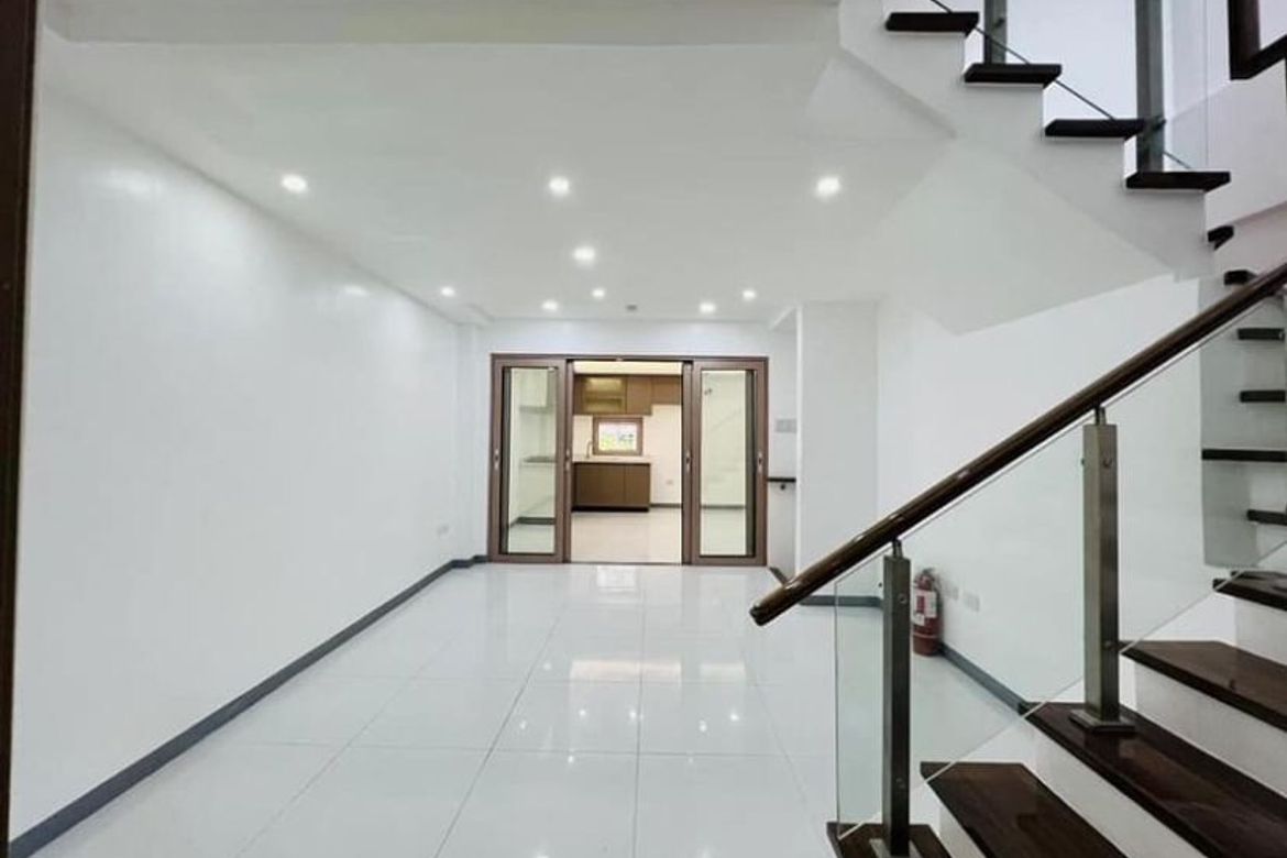 Townhouse for Sale in Tambo, Parañaque, Metro Manila – photo 4