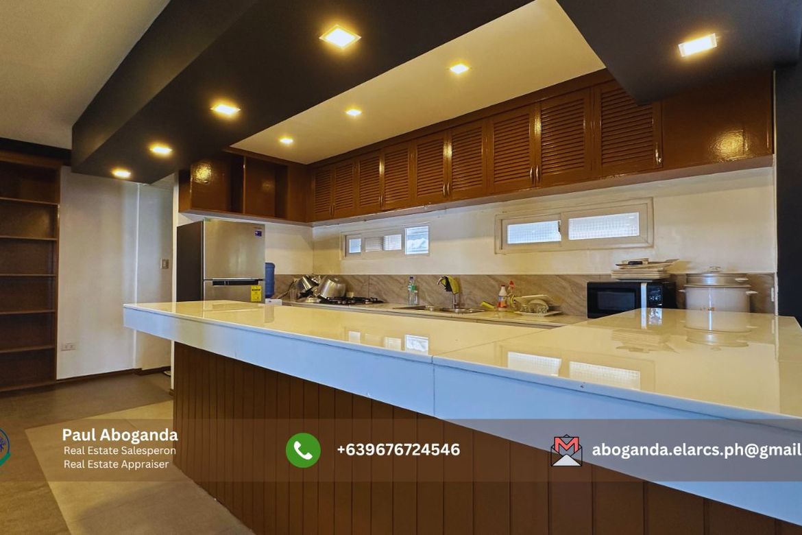 Villa for Sale in Pampang, Angeles, Pampanga