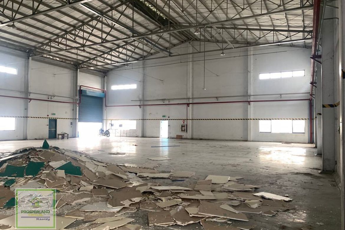 Warehouse / Factory for Rent in Barangay 6, Calamba, Laguna photo 6