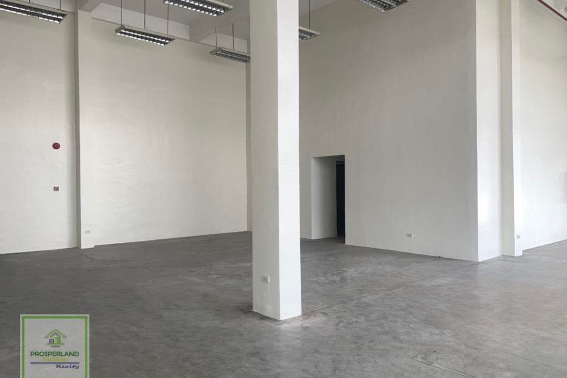 Warehouse / Factory for Rent in Barangay Tres, Cabuyao, Laguna photo 4