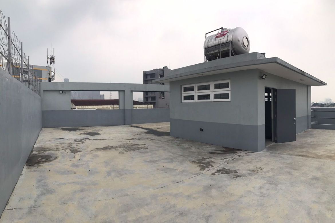 Warehouse / Factory for Rent in Central, Quezon City, Metro Manila photo 6
