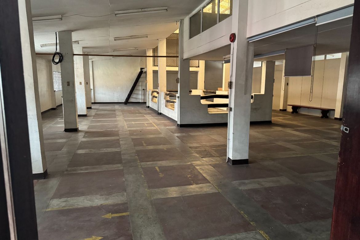 Warehouse / Factory for Rent in Marcelo Green Village, Parañaque, Metro Manila