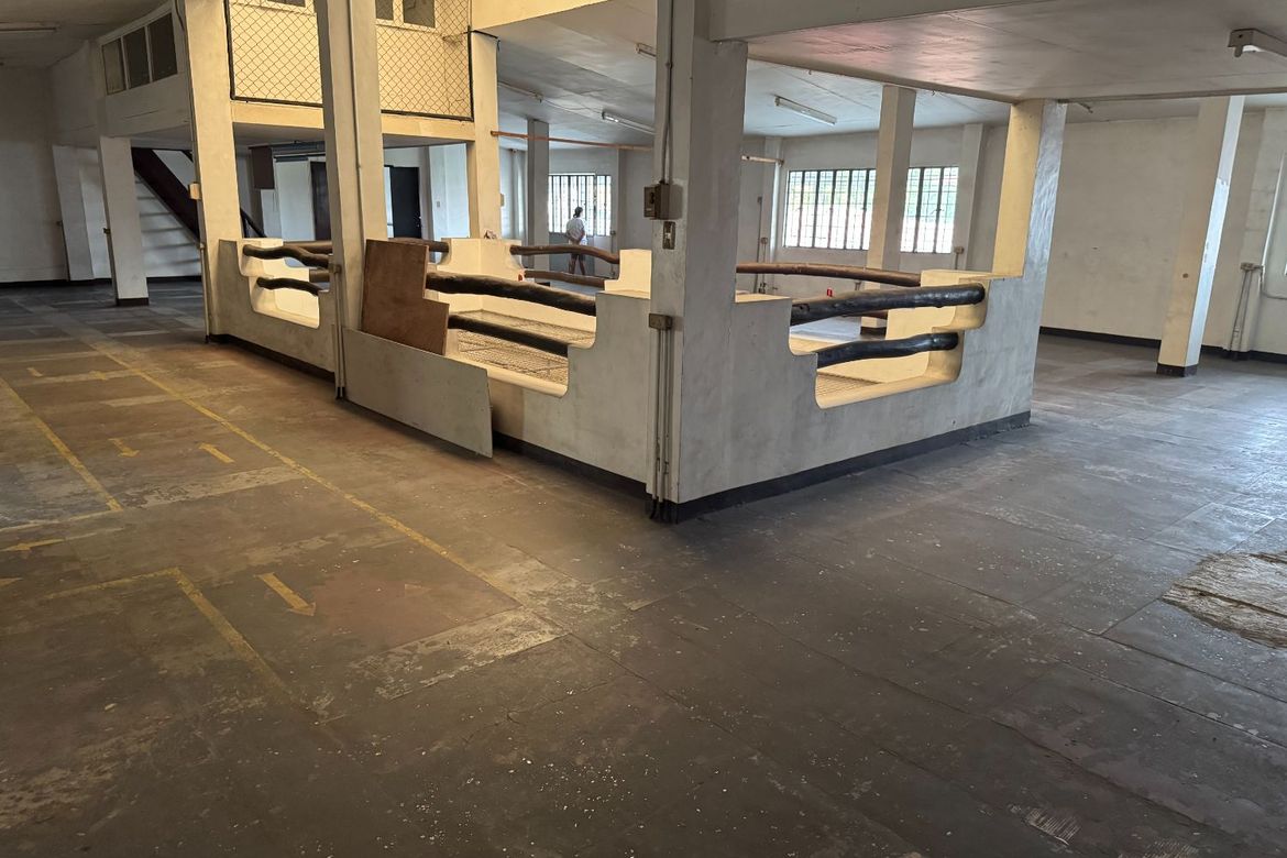 Warehouse / Factory for Rent in Marcelo Green Village, Parañaque, Metro Manila photo 2