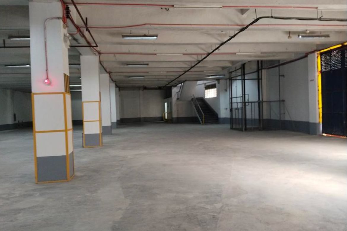 Warehouse / Factory for Rent in Marcelo Green Village, Parañaque, Metro Manila photo 6