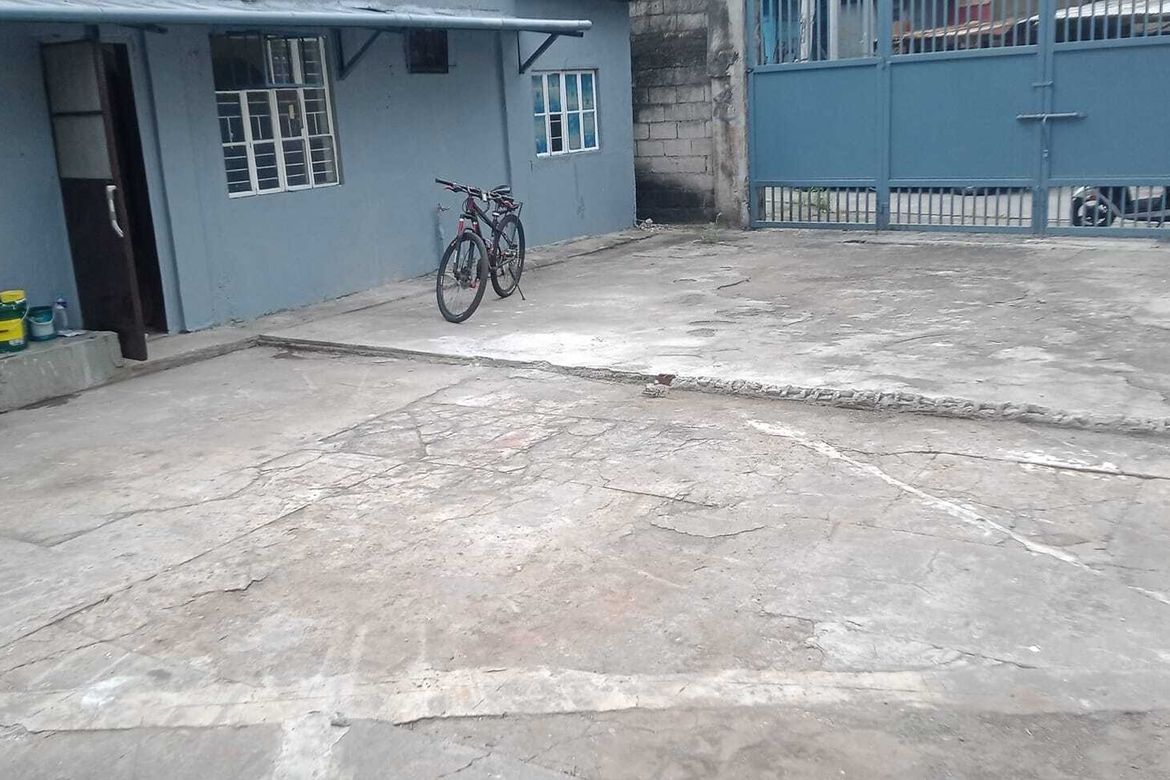 Warehouse / Factory for Rent in Milagrosa, Quezon City, Metro Manila photo 2