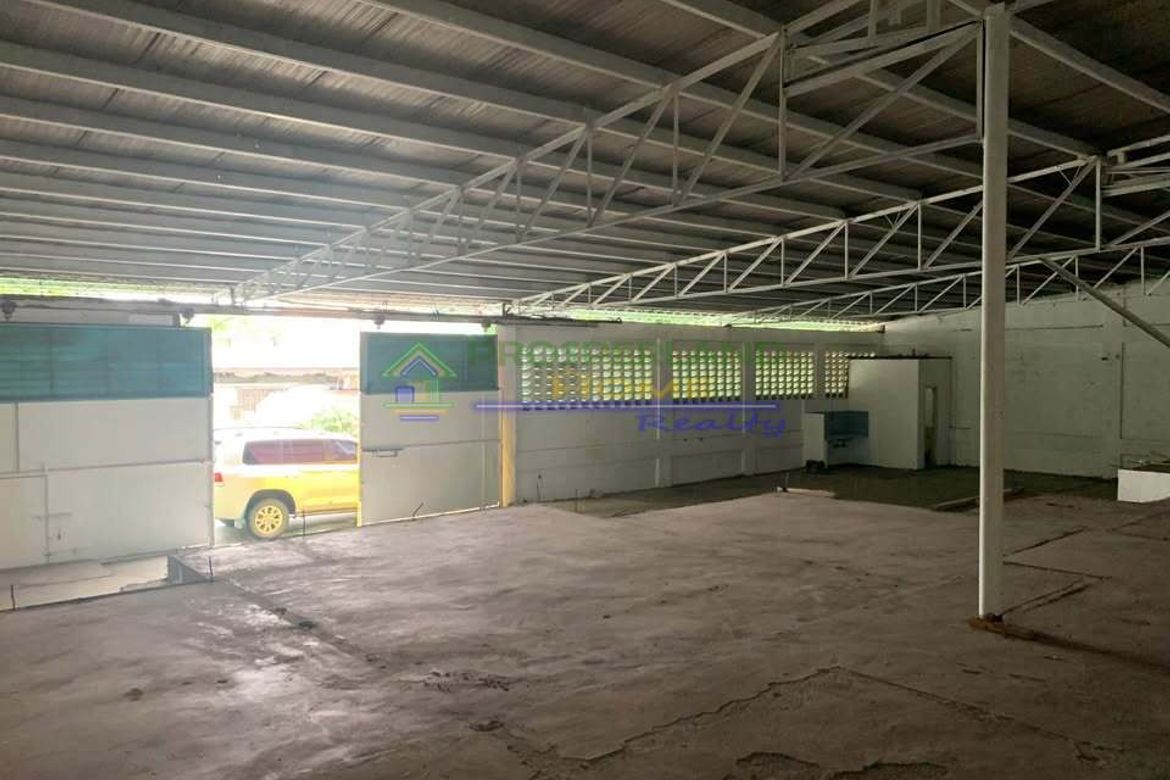 Warehouse / Factory for Rent in San Nicolas, Pasig, Metro Manila photo 6