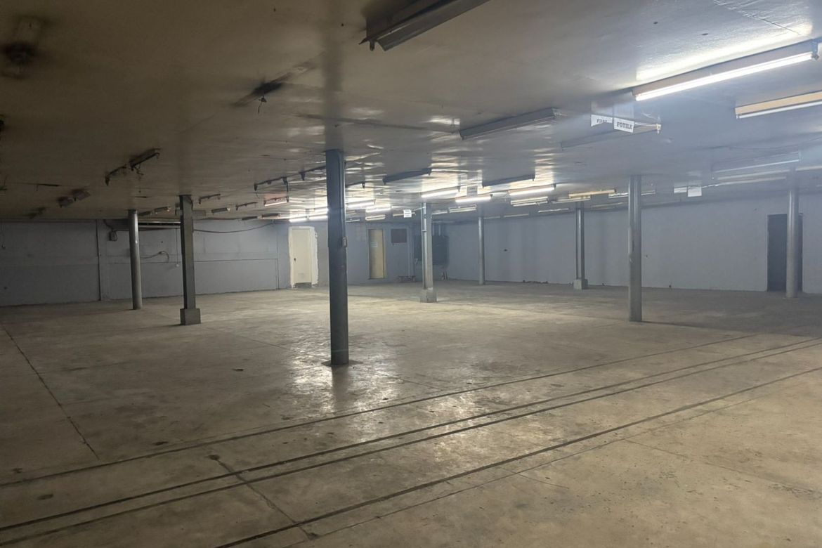 Warehouse / Factory for Rent in San Nicolas, Pasig, Metro Manila photo 6