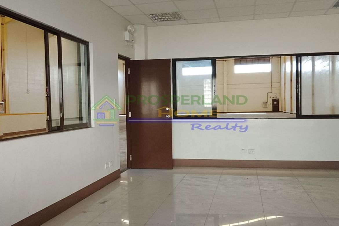 Warehouse / Factory for Rent in Santa Rosa, Laguna photo 5