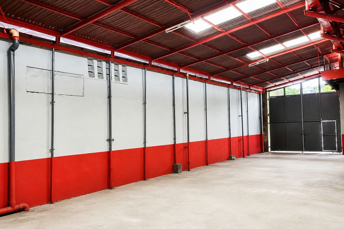 Warehouse / Factory for Sale in Bangkal, Makati, Metro Manila near MRT-3 Magallanes – photo 5