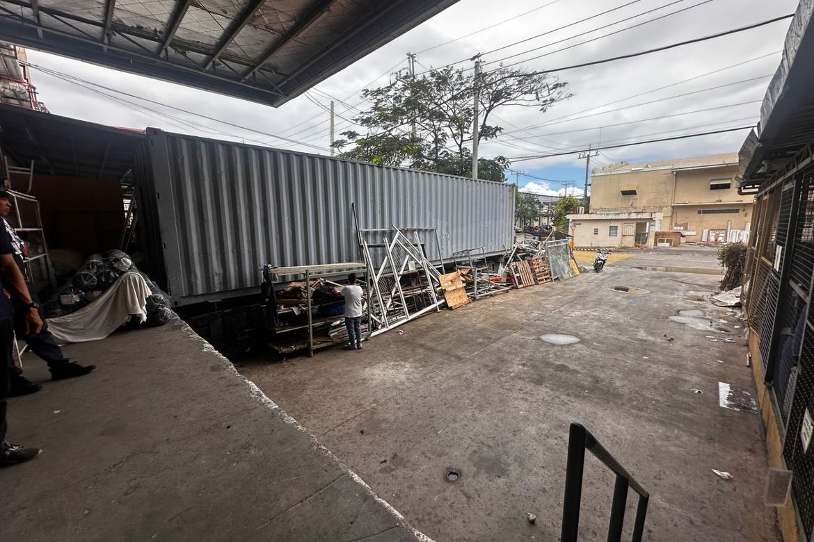 Warehouse / Factory for Sale in Barangay 4, Carmona, Cavite – photo 2
