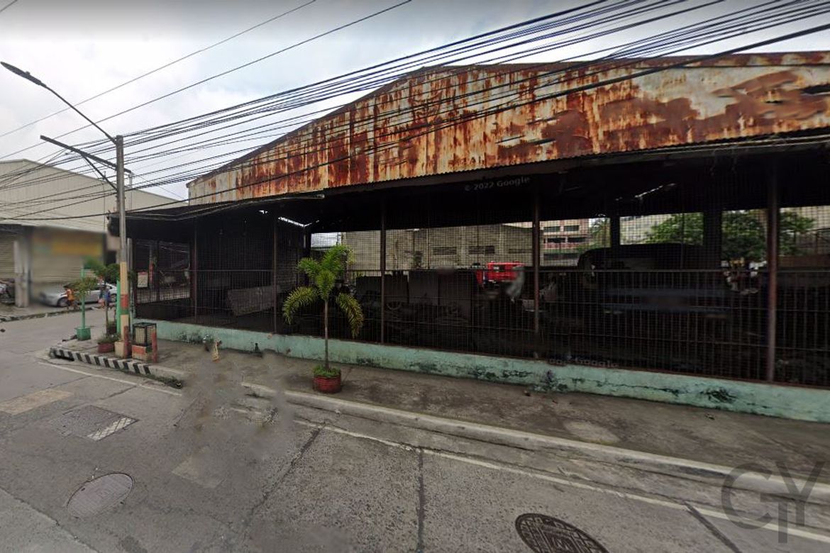 Warehouse / Factory for Sale in Barangay 54, Caloocan, Metro Manila near LRT-1 5th Avenue