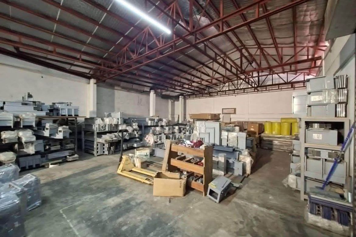 Warehouse / Factory for Sale in Barangay 93, Caloocan, Metro Manila near LRT-1 Monumento – photo 4