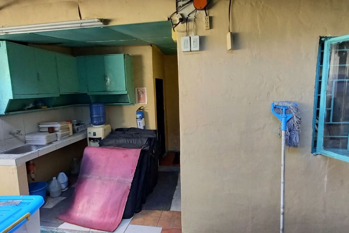 Warehouse / Factory for Sale in Barangka Drive, Mandaluyong, Metro Manila – photo 2