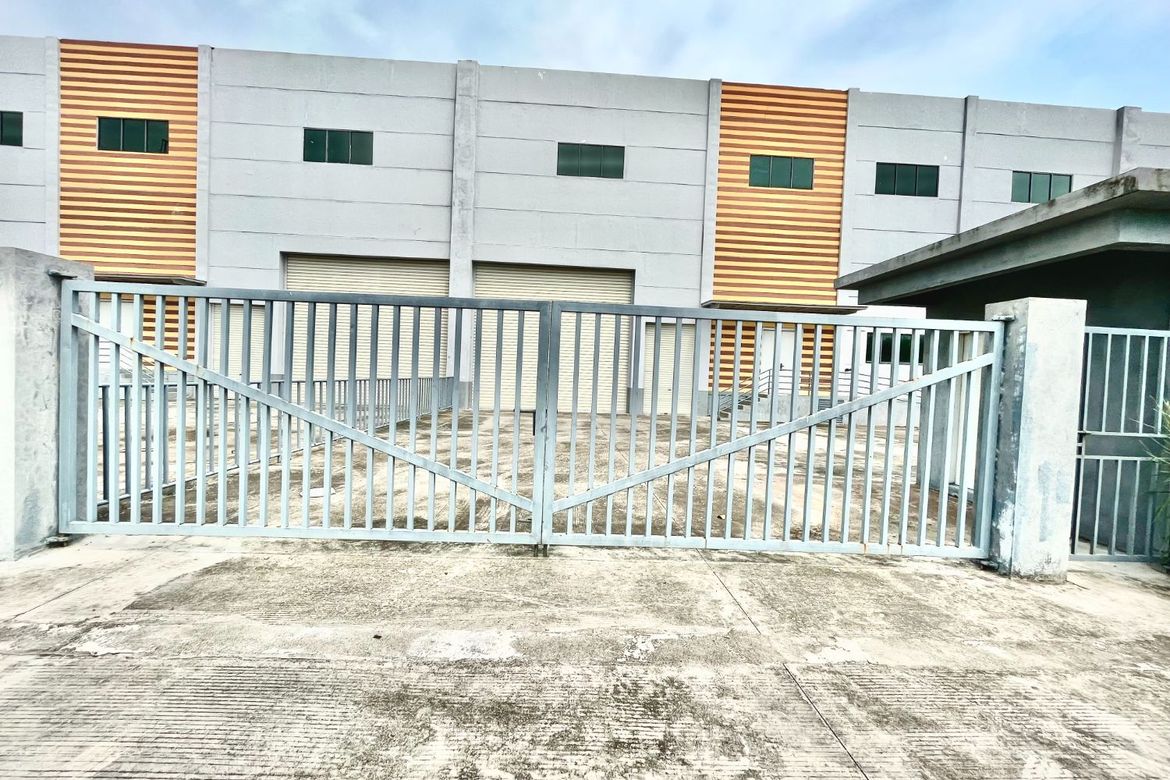 Warehouse / Factory for Sale in Damayang Lagi, Quezon City, Metro Manila – photo 3