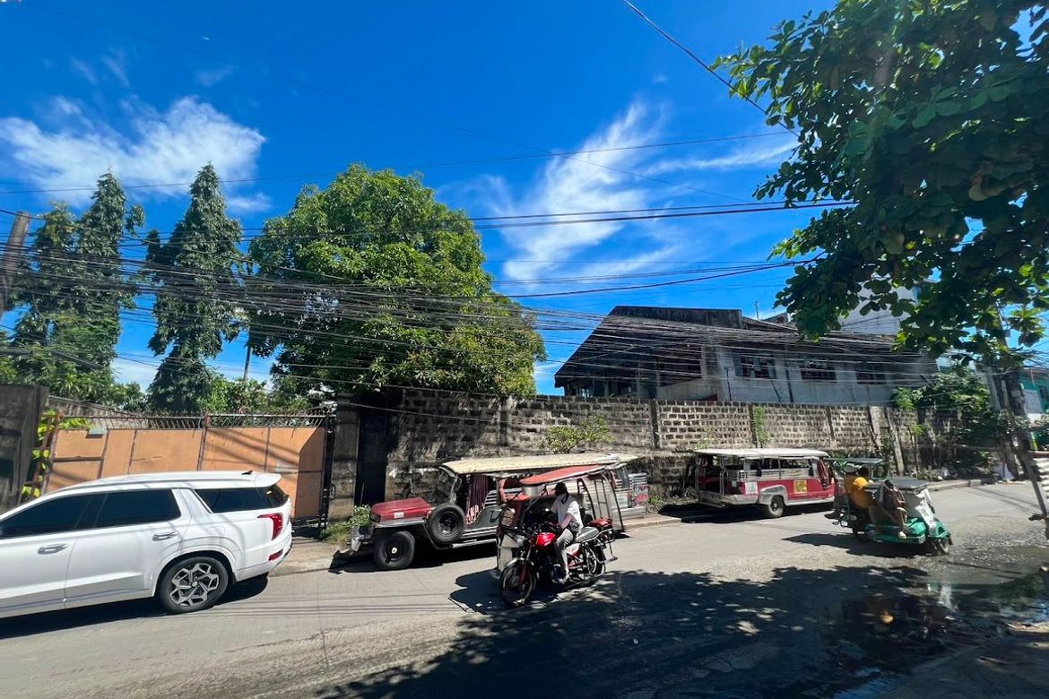 Warehouse / Factory for Sale in De La Paz, Biñan, Laguna