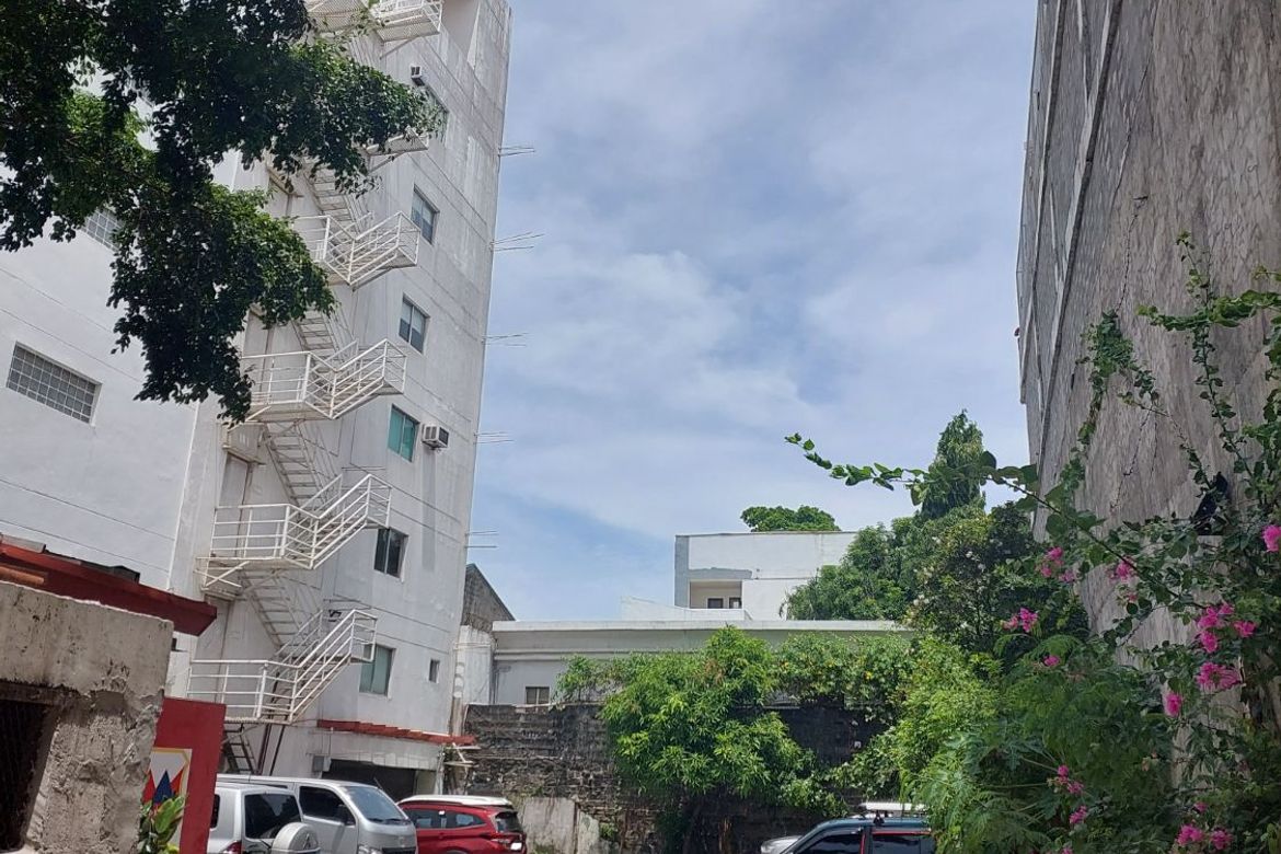 Warehouse / Factory for Sale in Don Galo, Parañaque, Metro Manila – photo 4