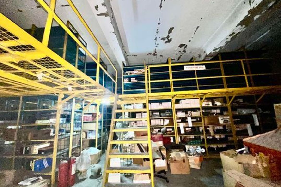 Warehouse / Factory for Sale in Greenhills, San Juan, Metro Manila – photo 6