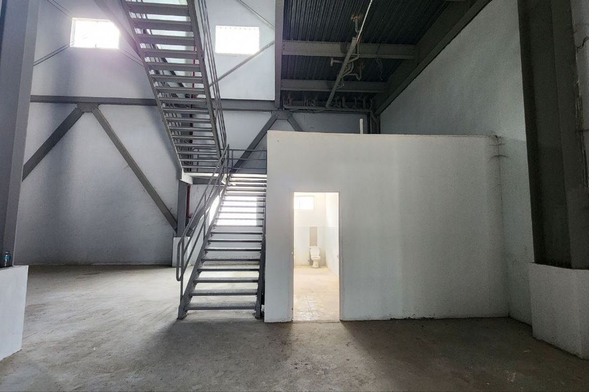 Warehouse / Factory for Sale in Kalawaan, Pasig, Metro Manila – photo 3