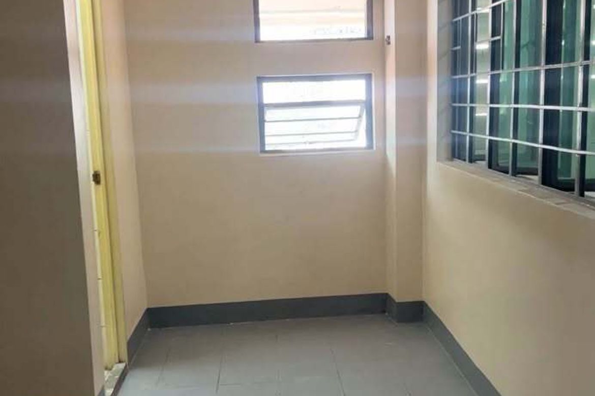 Warehouse / Factory for Sale in Masambong, Quezon City, Metro Manila – photo 7