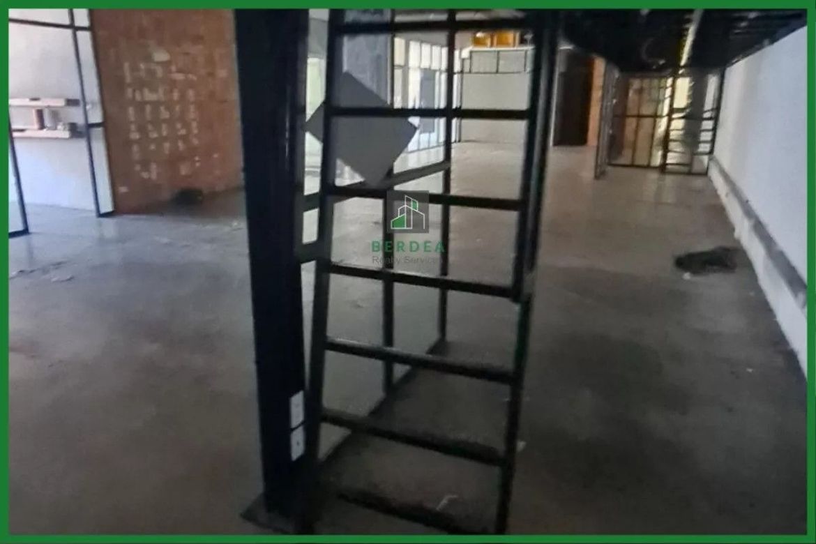 Warehouse / Factory for Sale in Sun Valley, Parañaque, Metro Manila – photo 8