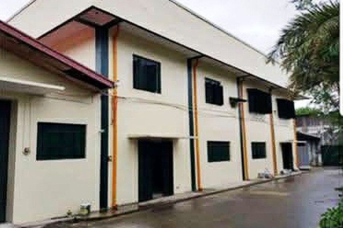 Warehouse / Factory for Sale in Sun Valley, Parañaque, Metro Manila – photo 3