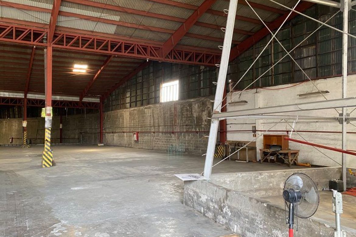Warehouse / Factory for Sale in Sun Valley, Parañaque, Metro Manila – photo 3