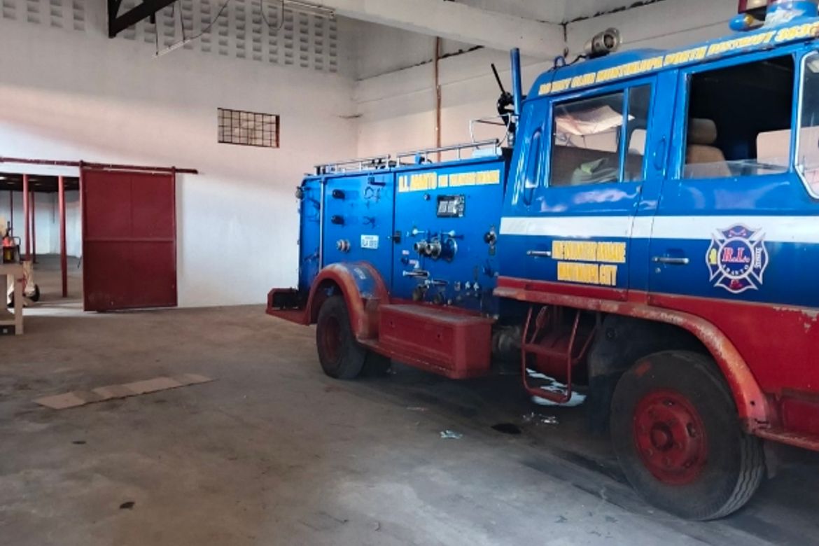 Warehouse / Factory for Sale in Tunasan, Muntinlupa, Metro Manila