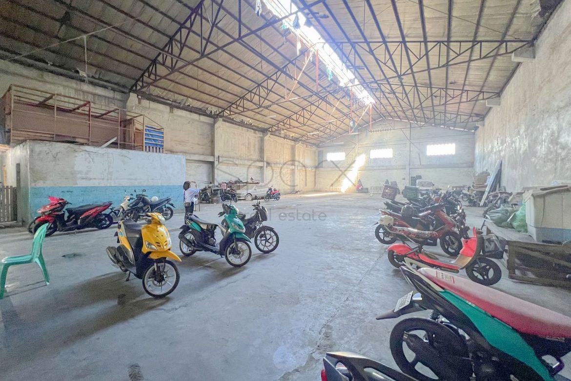 Warehouse / Factory for Sale in Tunasan, Muntinlupa, Metro Manila – photo 2